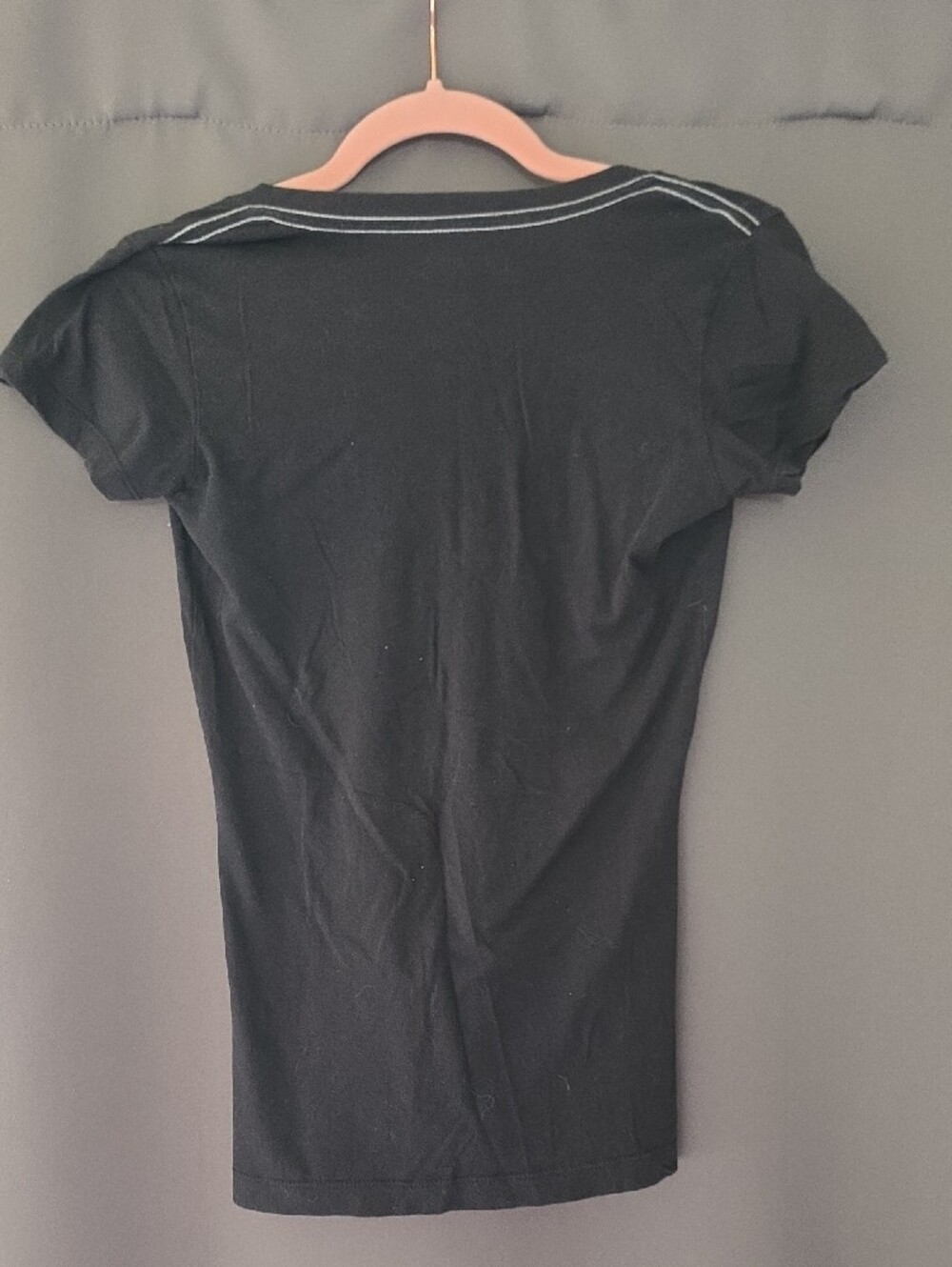 Hurley Black V-Neck Tee with Pink Owl Graphic - Picture 3 of 3